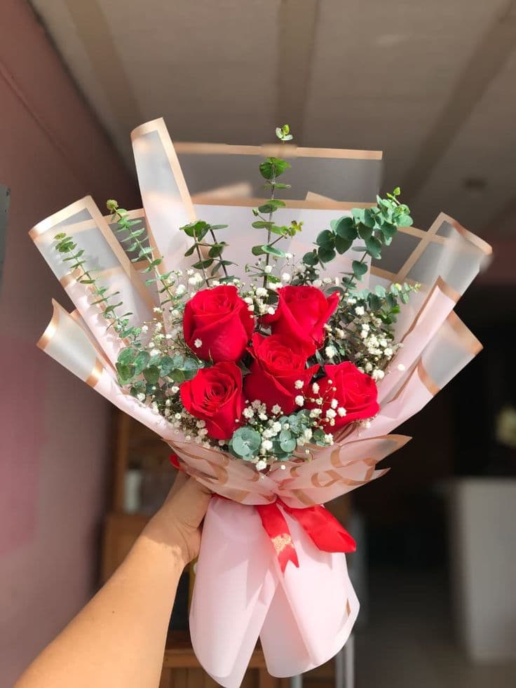 Tree Rose Bouquet - Mini