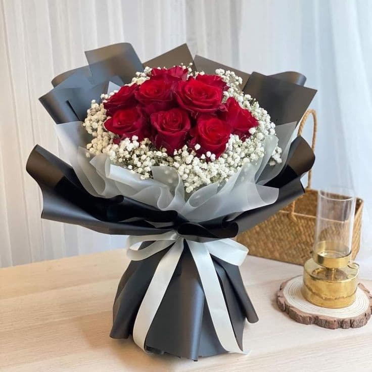 Mini Bridal Rose Bouquet